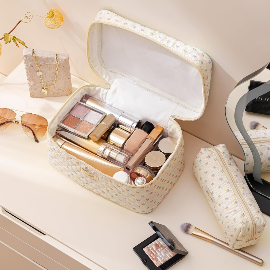 Quilted Makeup Bag Set, 3 Piece, White - image 2