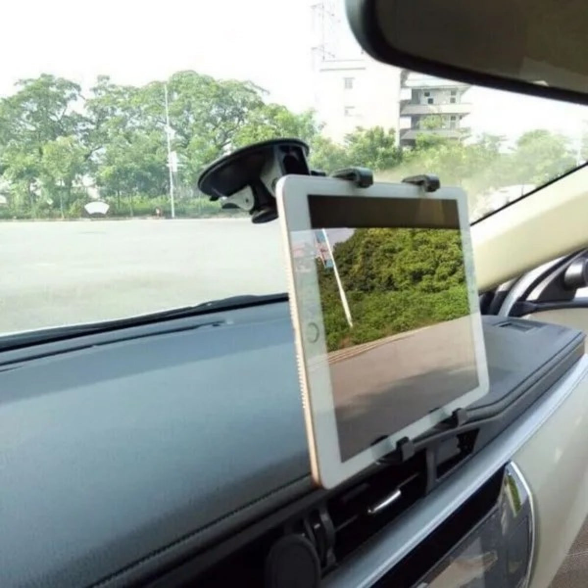 Suction Tablet Car Mount for 7-10 in Tablets - image 3